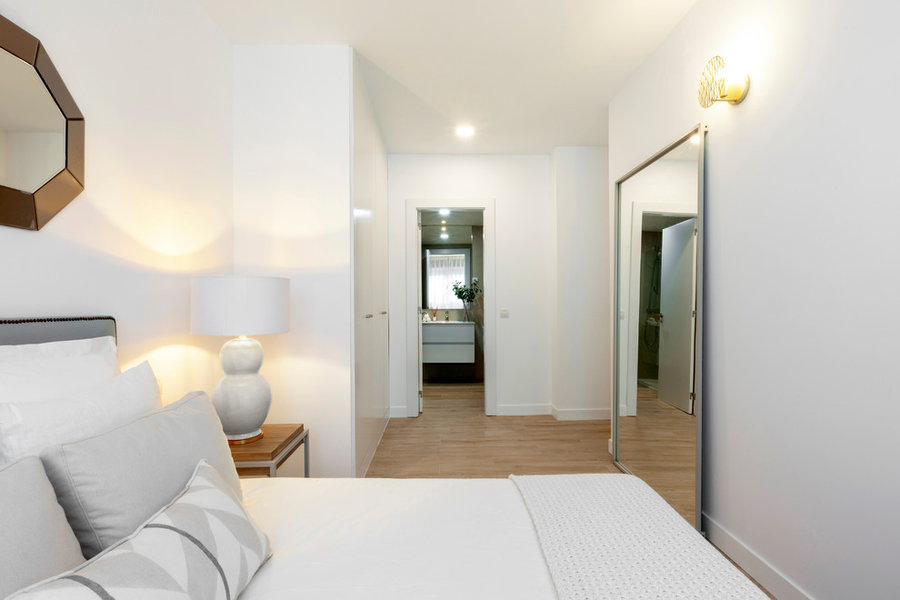 AEDAS HOMES piso piloto promoción Orellana y oficinas