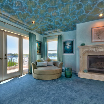 Undersea residence