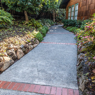 Mill Valley Outdoor Art Club walkways