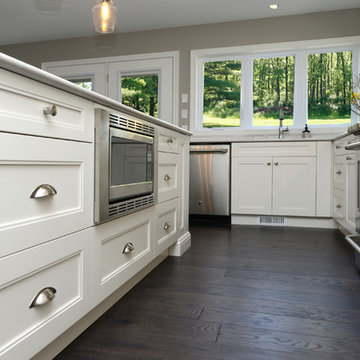 Southwood Crescent, London, On