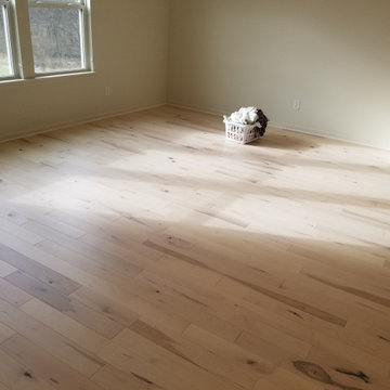 Hardwood Floor - Connie