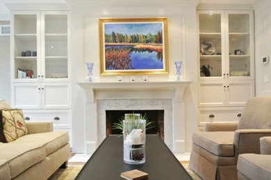 Inspiration for a timeless family room remodel in DC Metro