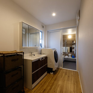 他の地域のコンテンポラリースタイルのおしゃれなランドリールームの写真
