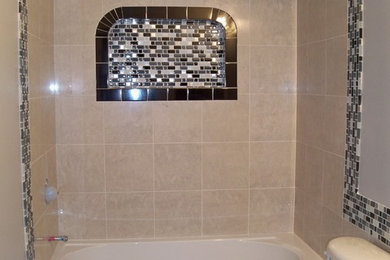 Home design - traditional home design idea in Houston