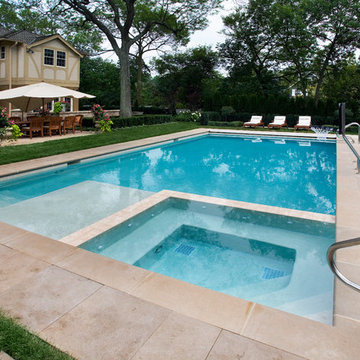 Glencoe, IL Swimming Pool and Hot Tub