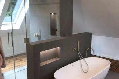 Modernes Badezimmer in Sonstige