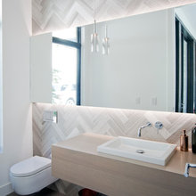 Guest Restroom