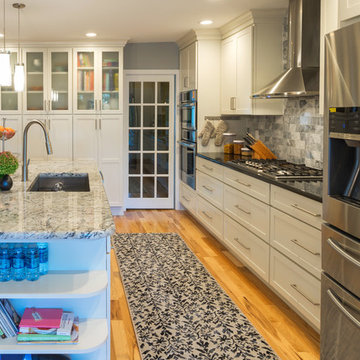 White and Grey Transitional Kitchen