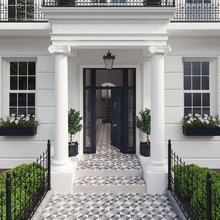 Entrance - Lighting