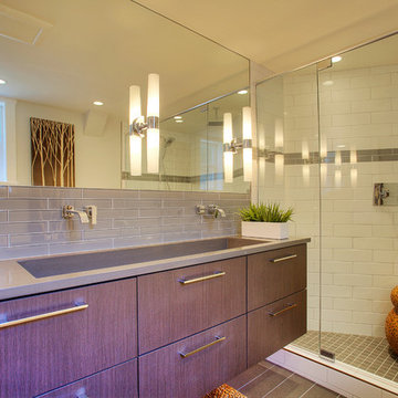 Mid Century Modern Bath