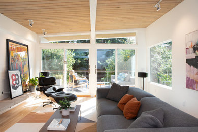 Inspiration for a 1960s living room remodel in Seattle