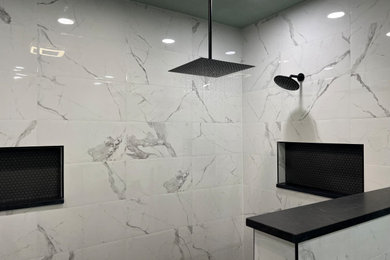 Example of a bathroom design in Dallas