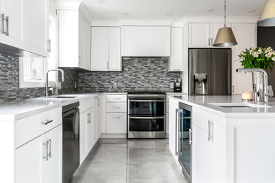 Inspiration for a kitchen remodel in Montreal