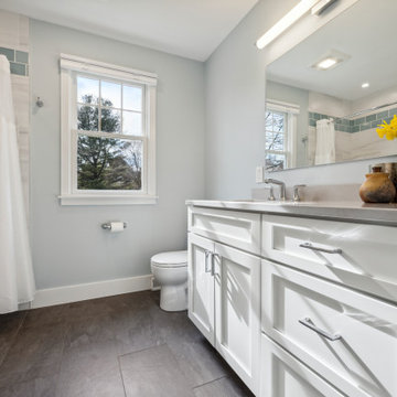 Fresh and Clean Hall Bath