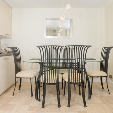 Neutral colours and chic design features, a modern twist to a classic kitchen
