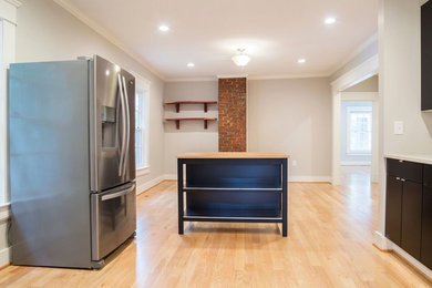 Inspiration for a transitional kitchen remodel in Raleigh