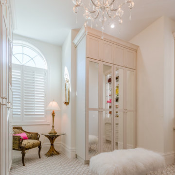 Custom Home St. Charles Yacht Club Residence