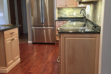 Example of a classic kitchen design in New York