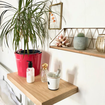 Etagère murale / Table de chevet pour Julie