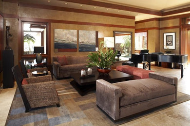 Living room photo in Hawaii