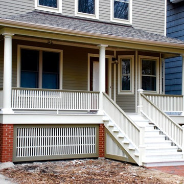 Farm House Style Home - Chicago, IL in James Hardie Siding & Trim