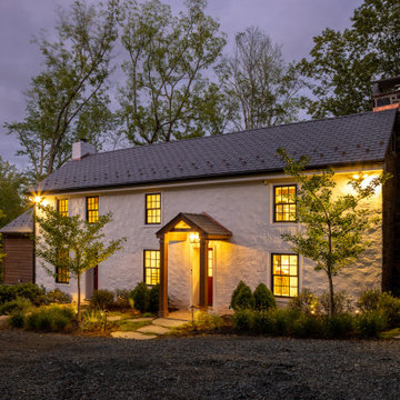 Wrightstown Modern Barn Conversion with Cottage Renovations