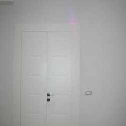 VILLA WITH FLUSH AND SOUNDPROOF DOORS - Interior Doors