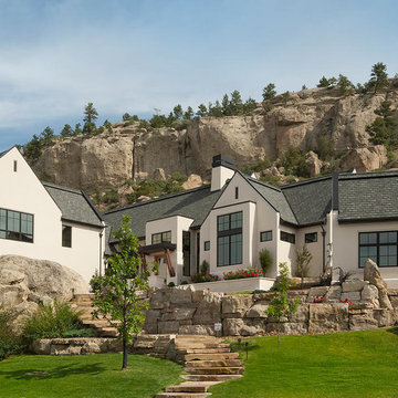 SANDSTONE VILLA