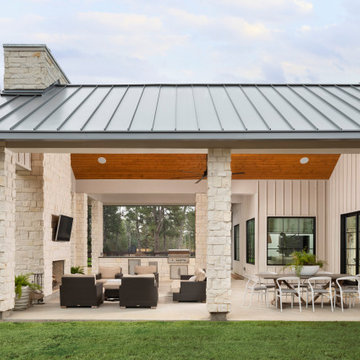 Modern Farmhouse in Tomball