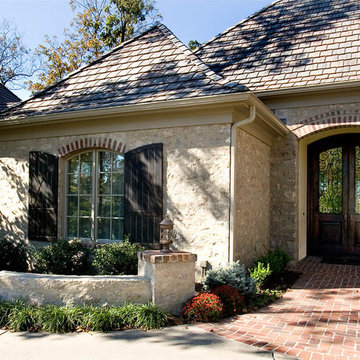 Inviting Entry