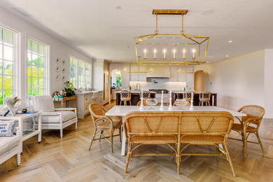Dining room - dining room idea in San Francisco