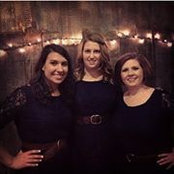 Laura Benton's photo