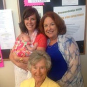 Alison Morrow's photo