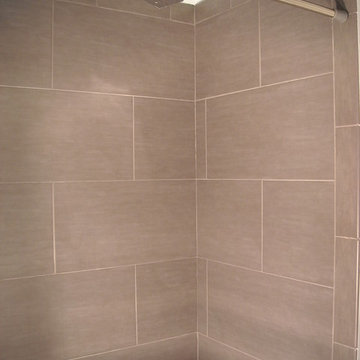 Portland, Raleigh Park - small bathroom remodel