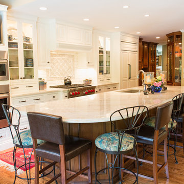 12' island with plenty of seating and prep area