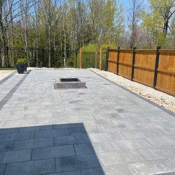Fire Pit & Pavers