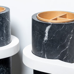 The monolith series - Bath Products