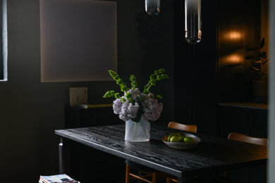 Home office - modern home office idea in San Francisco