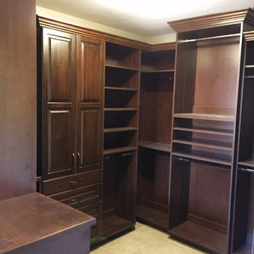 Walk-In Closets