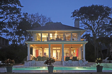 Example of a transitional patio design in Atlanta