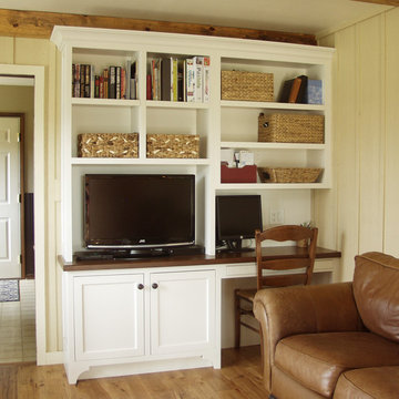 Entertainment Unit with Desk