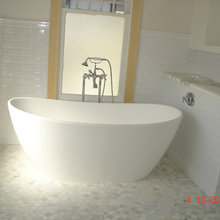 calacatta on white