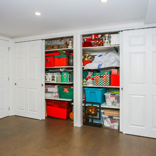Design ideas for a medium sized traditional fully buried basement in Toronto with grey walls and cork flooring.