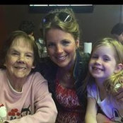 Jana Miller's photo