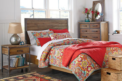 Example of a transitional bedroom design in San Francisco