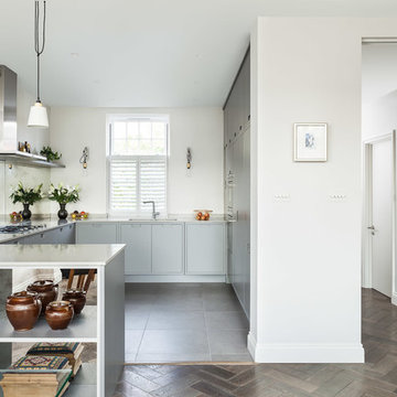 Grey kitchen,Open plan- Cambria st EMR Home Design