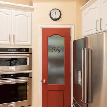 COLORFUL KITCHEN - ALLEN, TEXAS