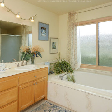 Wood Sliding Window in Stunning Bathroom - Renewal by Andersen California Bay Ar