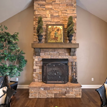 2817 E. Chinkapin - All Brick Home For Sale in Lexington Square, Springfield, MO