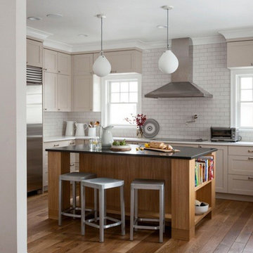 Larchmont House